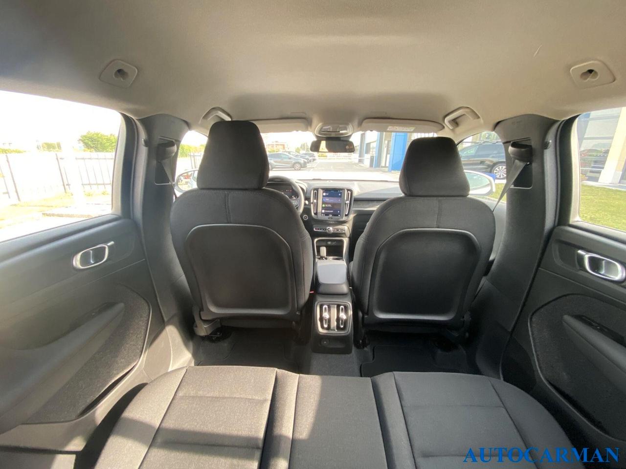 Volvo XC40 B3 (Benzina/Hybrid) Autom. Essential