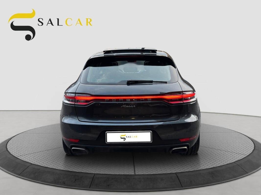 Porsche Macan 2.0 benzina 245 CV tetto 2021