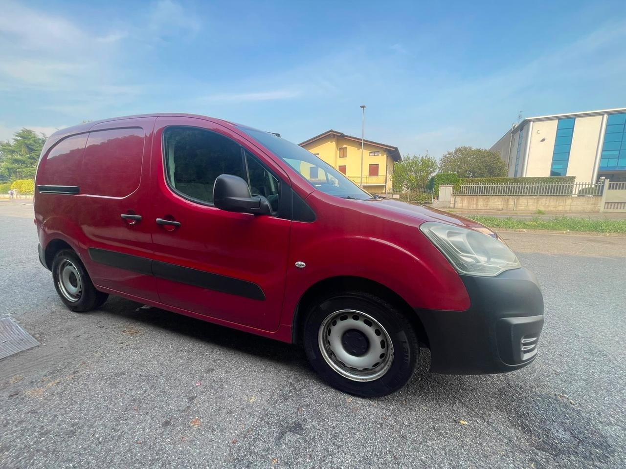 Citroen Berlingo BlueHDi 75 Van 3 posti Club L1