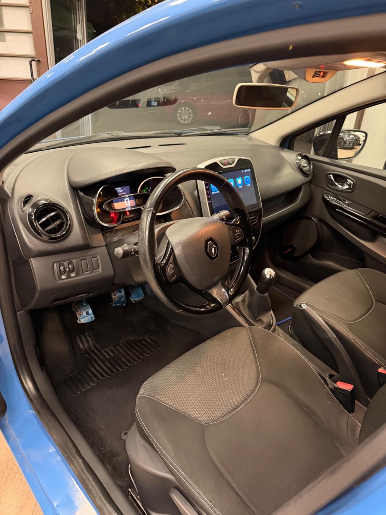 Renault Clio 1.2 75CV 5 porte Wave