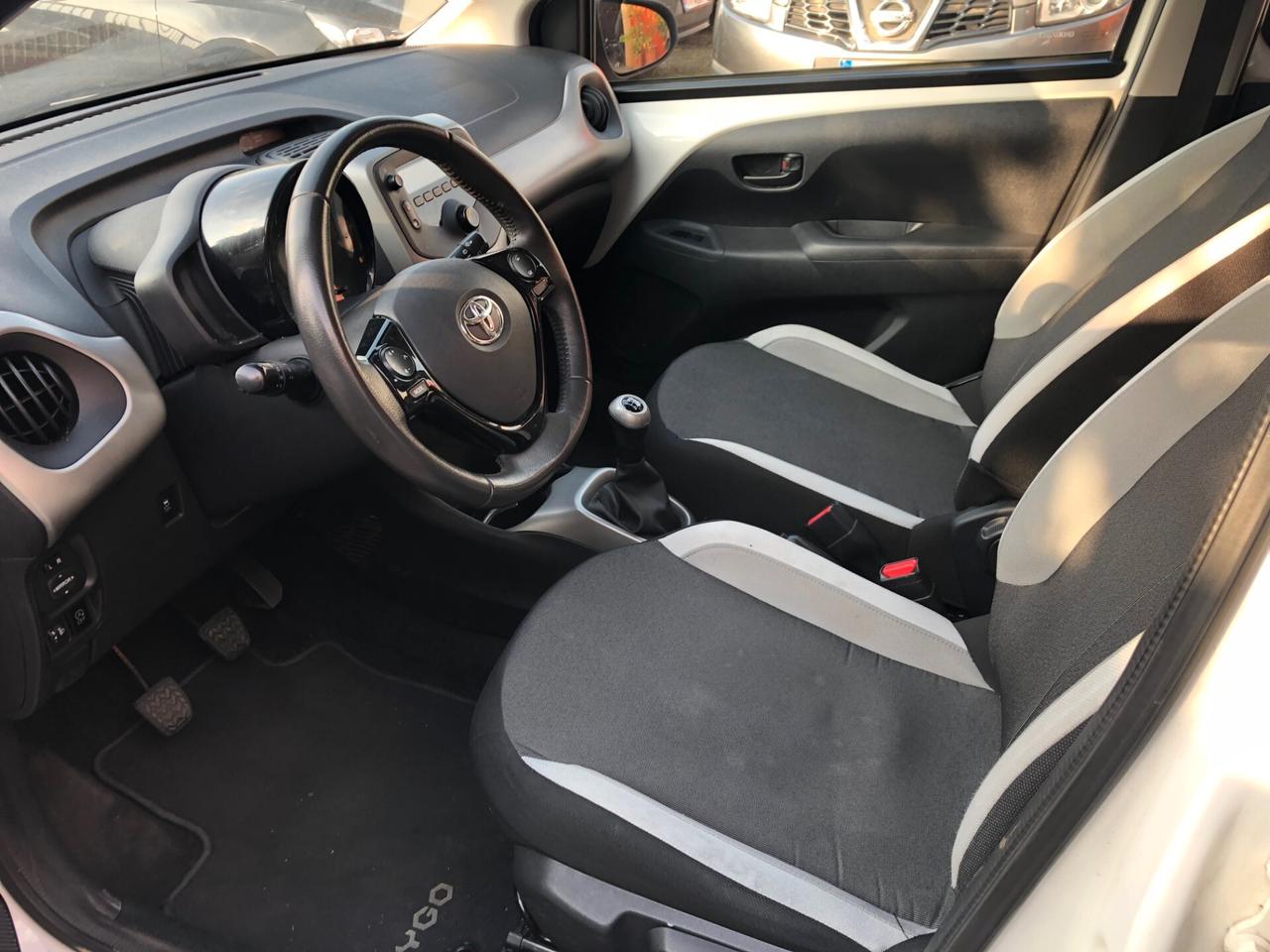 Toyota Aygo 1.0 benzina adatta per neopatentati