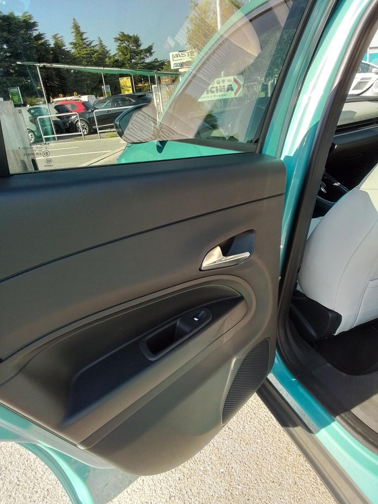 Fiat 600 Hybrid 145 CV DCT MHEV La Prima II