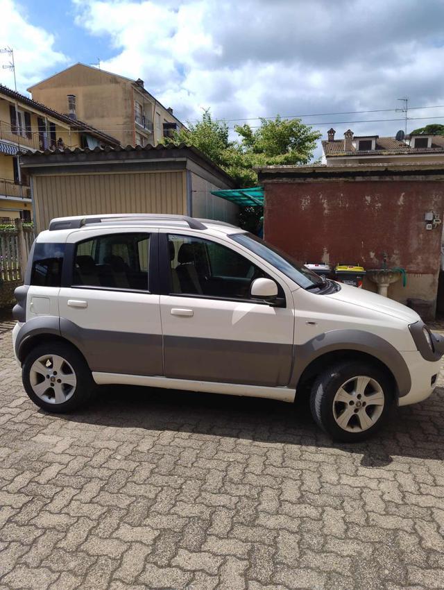 FIAT Panda 1.3 MJT 16V DPF 4x4 Cross