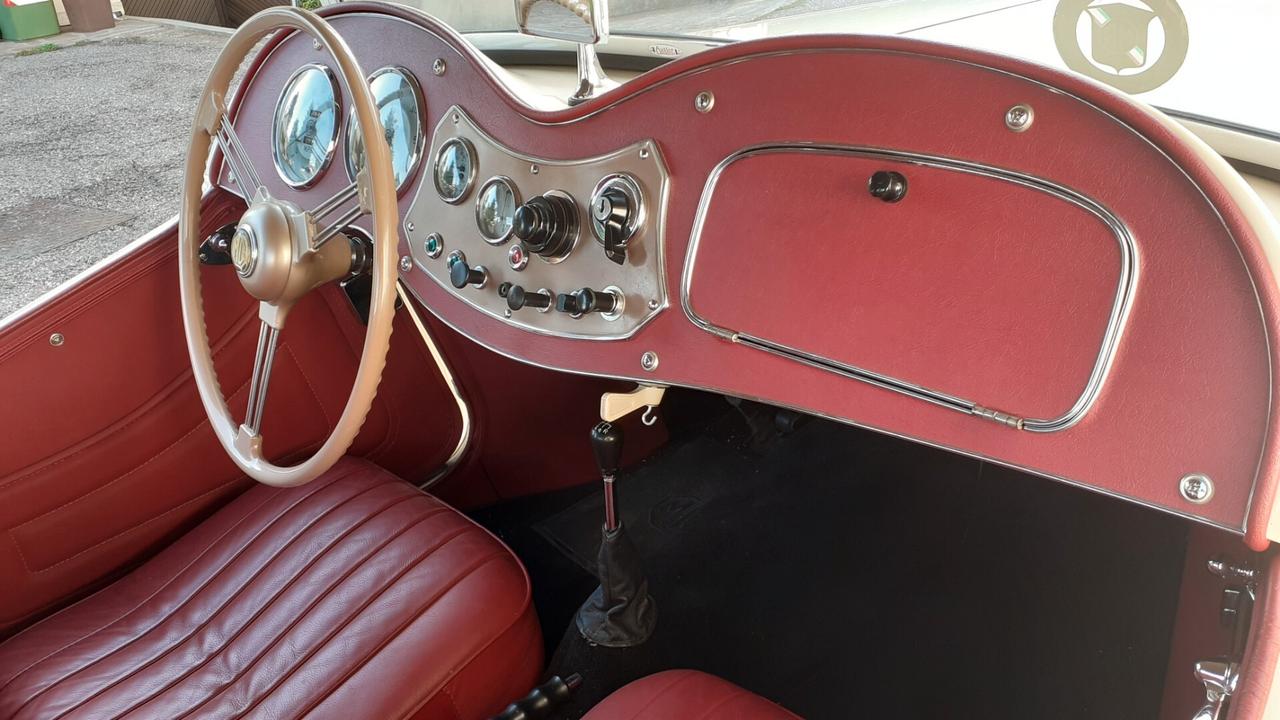 Mg TD midget - Asi