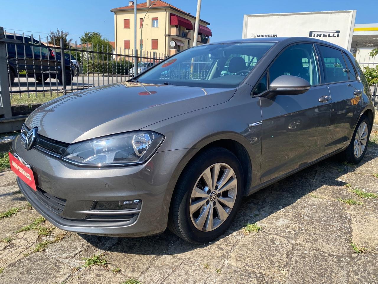 Volkswagen Golf 1.4 TGI DSG Comfortline BlueMotion
