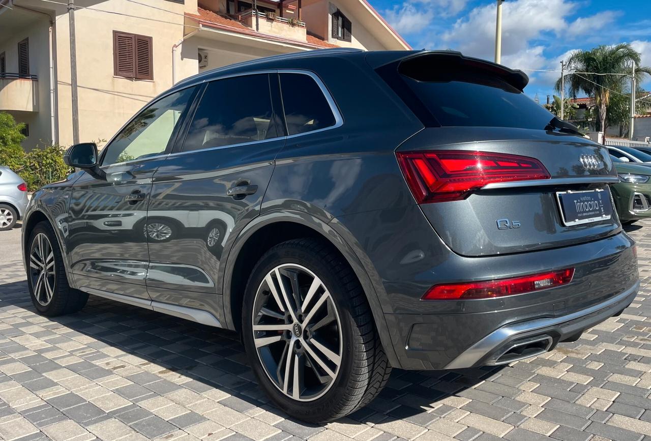 Audi Q5 S Line 2.0 TDI 163CV s-tronic mhev 35