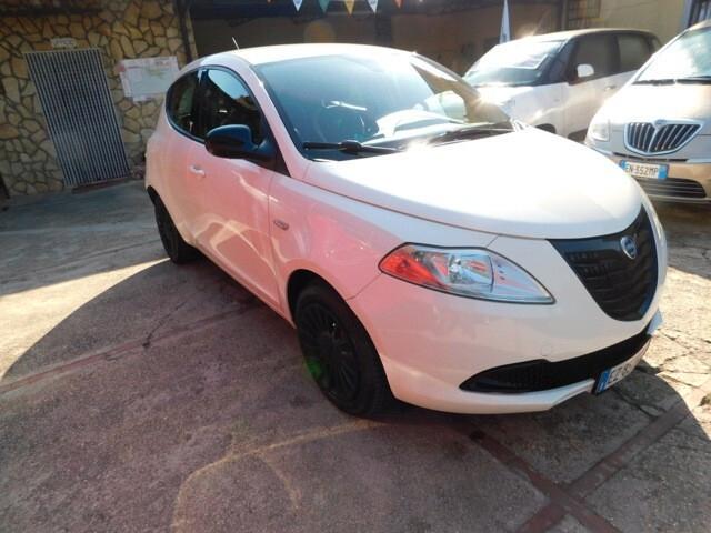 Lancia Ypsilon 1.3 MJT 16V 95 CV 5 porte S&S Elle