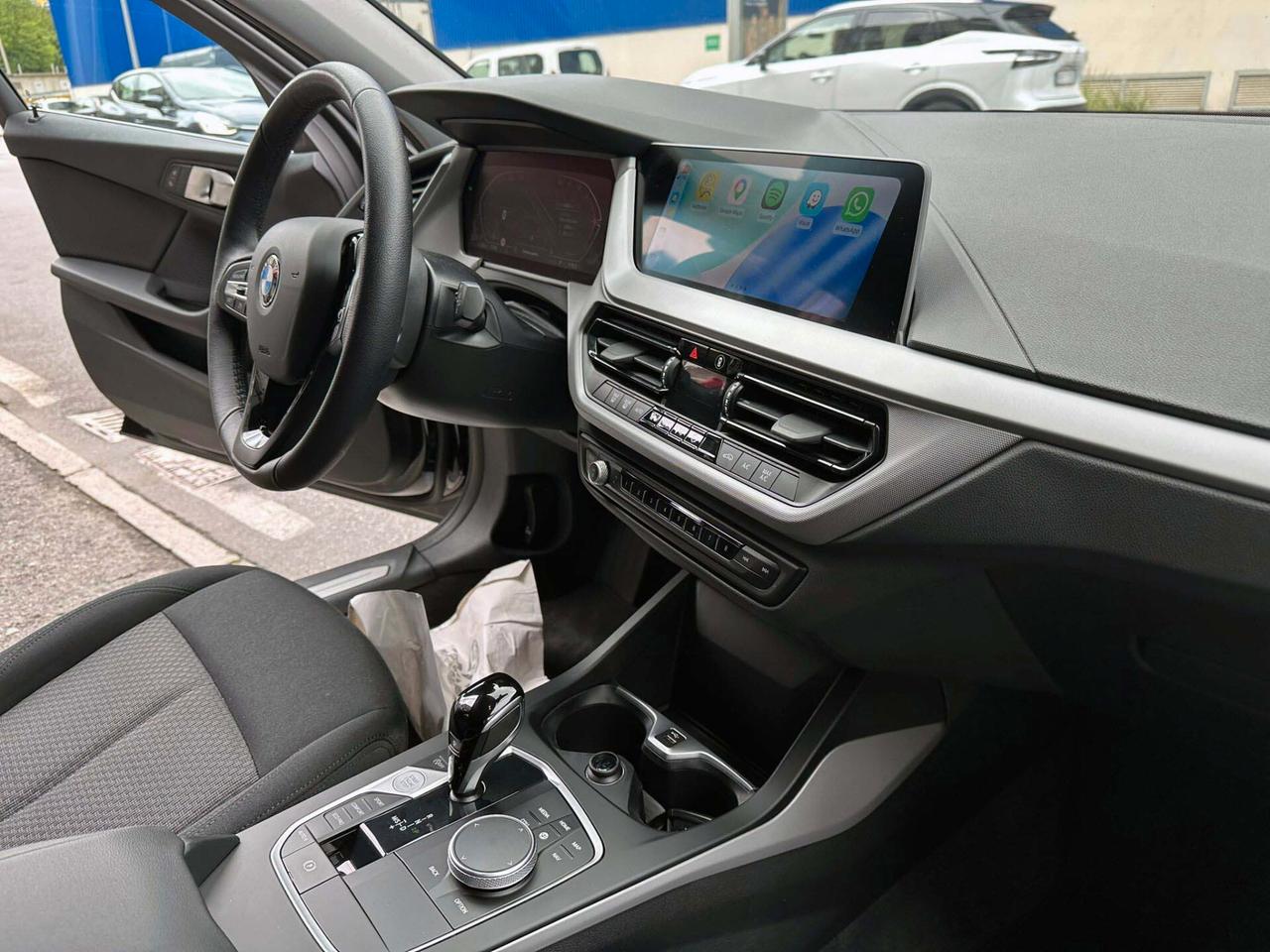 Bmw 116d 5p. Business Advantage 1.5 Automatica Navi Led Camera Virtual Cokpit Unico Prorietario Fatturabile