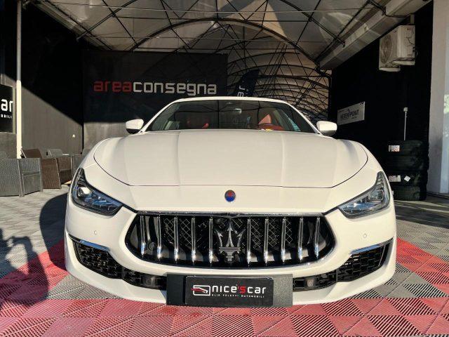 MASERATI Ghibli V6 430 CV Q4 Granlusso