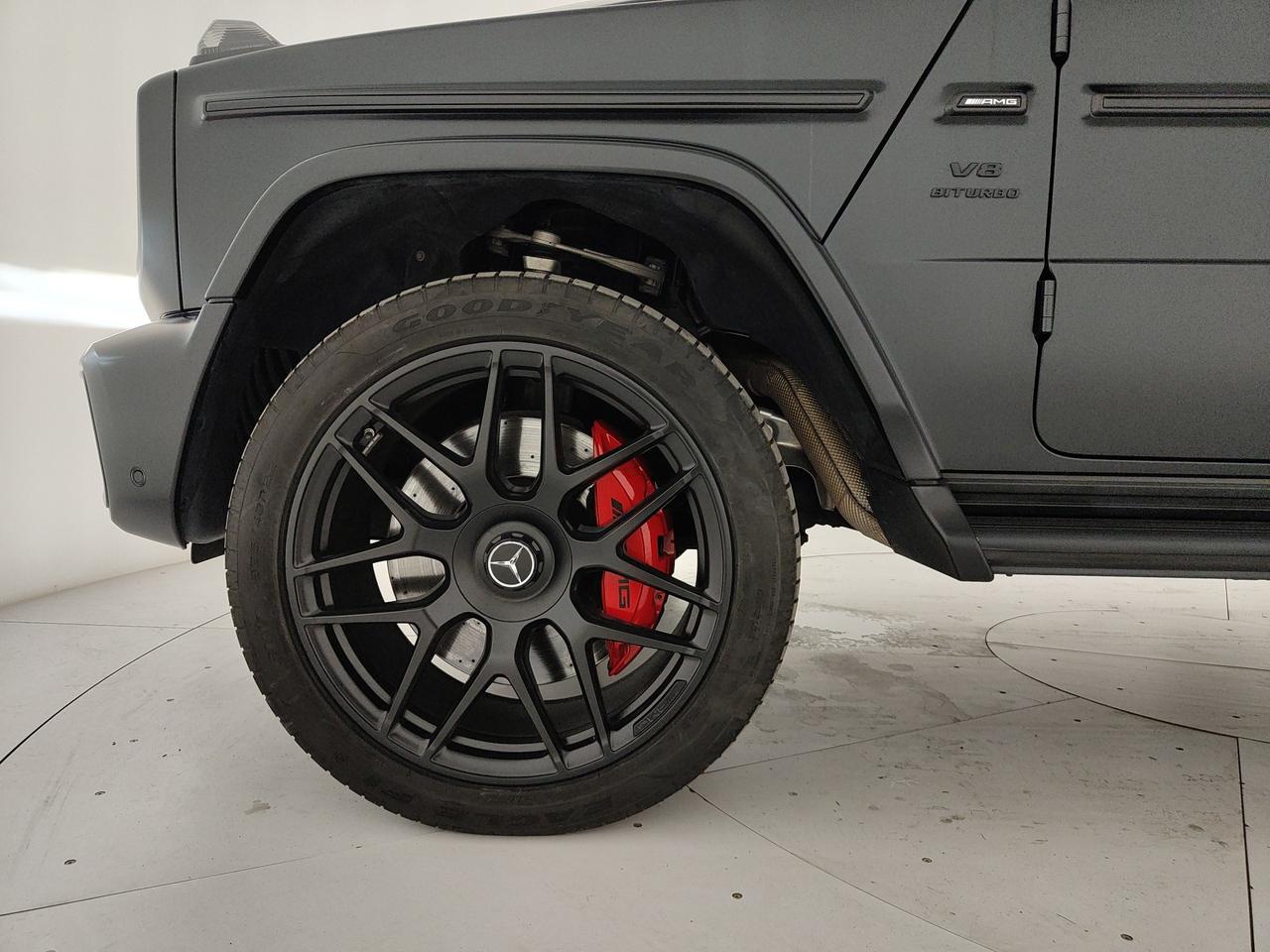 Mercedes-Benz G AMG 63 585cv auto
