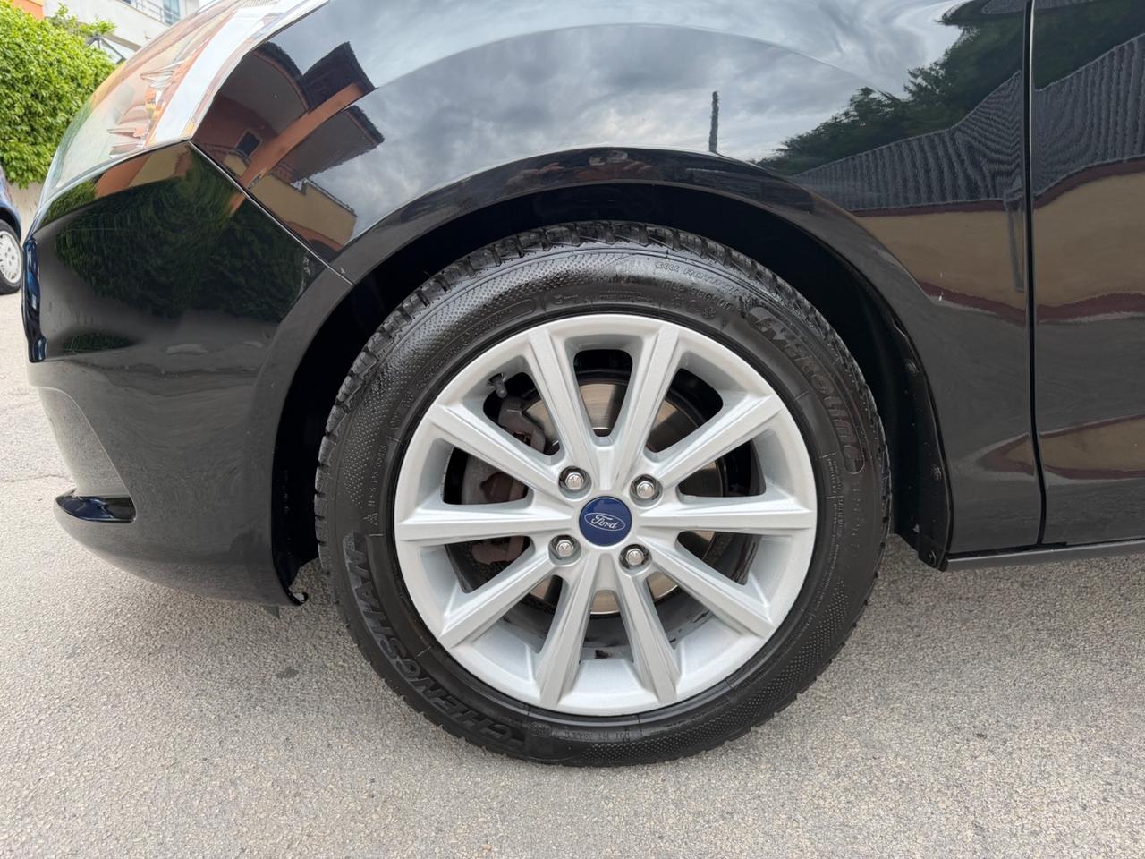Ford B-Max 1.5 TDCi 75 CV Business Titanium