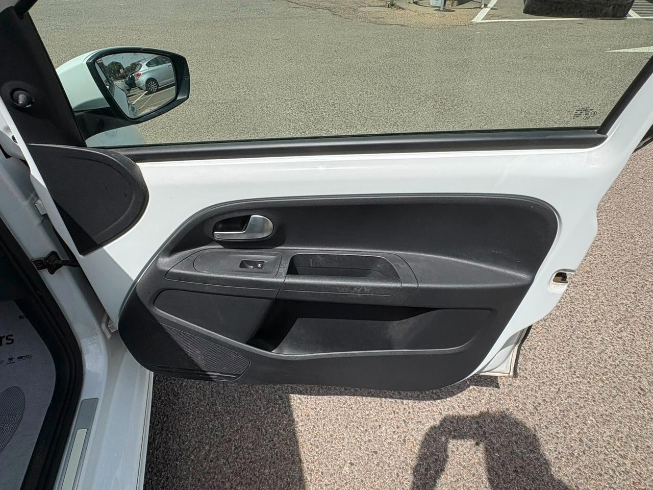Volkswagen up! e-up! 82 CV