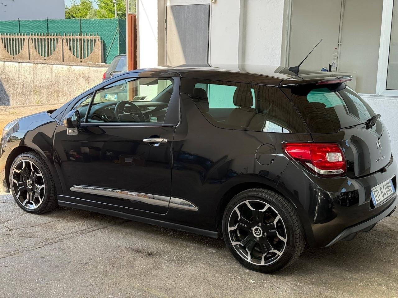 Ds DS3 DS 3 1.6 HDi 110 Just Black