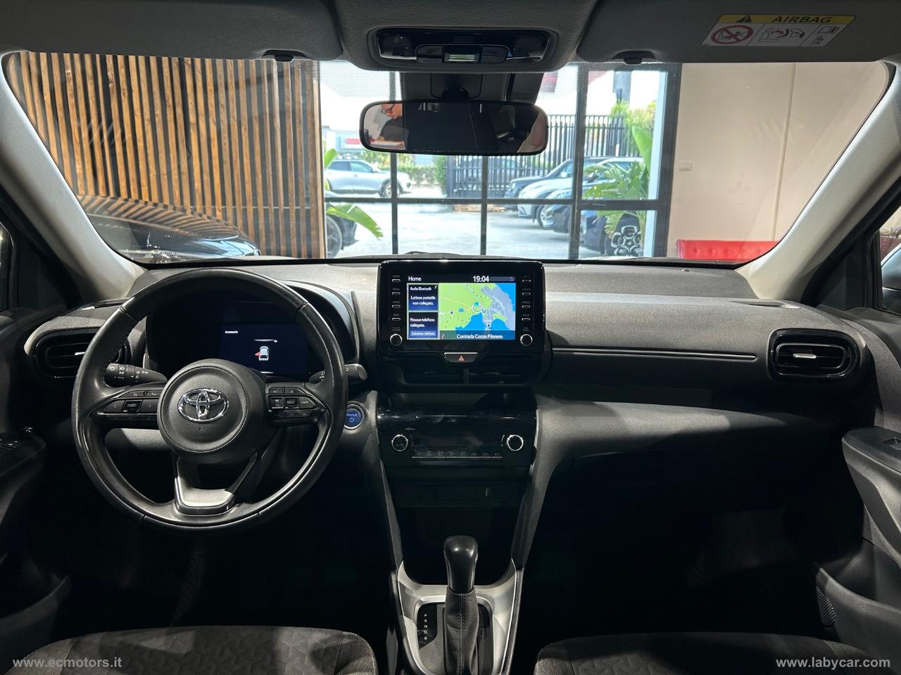 TOYOTA Yaris Cross 1.5 Hybrid 5p. E-CVT Busin.