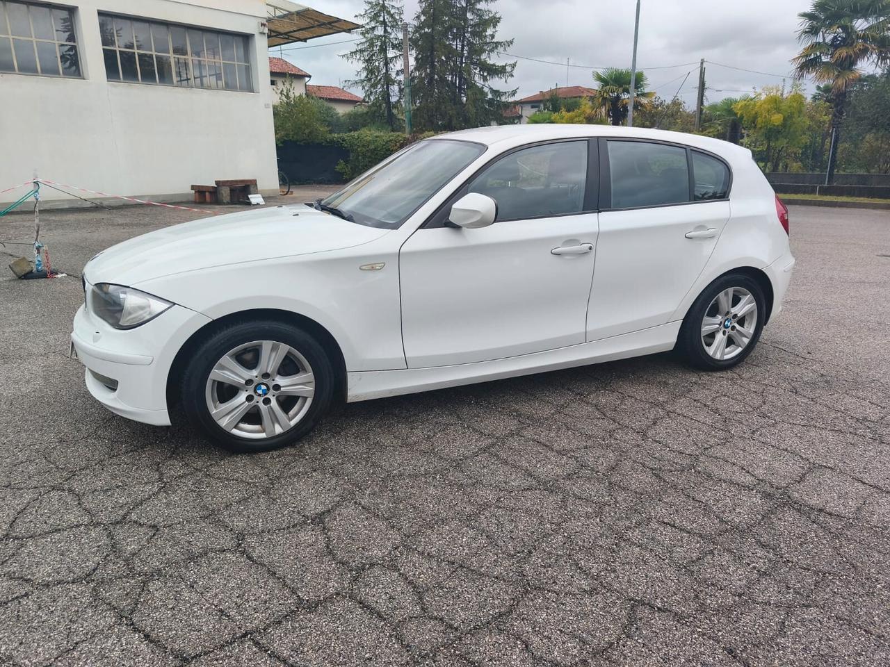 Bmw 118 118d cat 5 porte Futura DPF