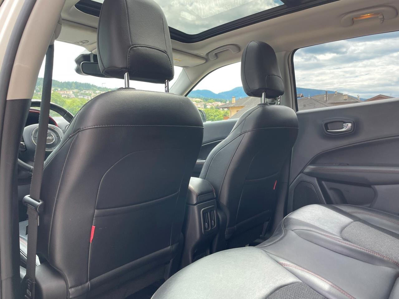 Jeep Compass Trailhawk 2.0MTJ 170 aut. 4WD "CON RIDOTTE"