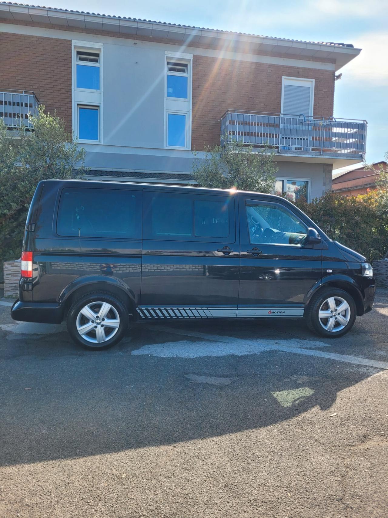 Volkswagen Multivan 2.0 BiTDI 180CV DSG 4 Motion Comfortline