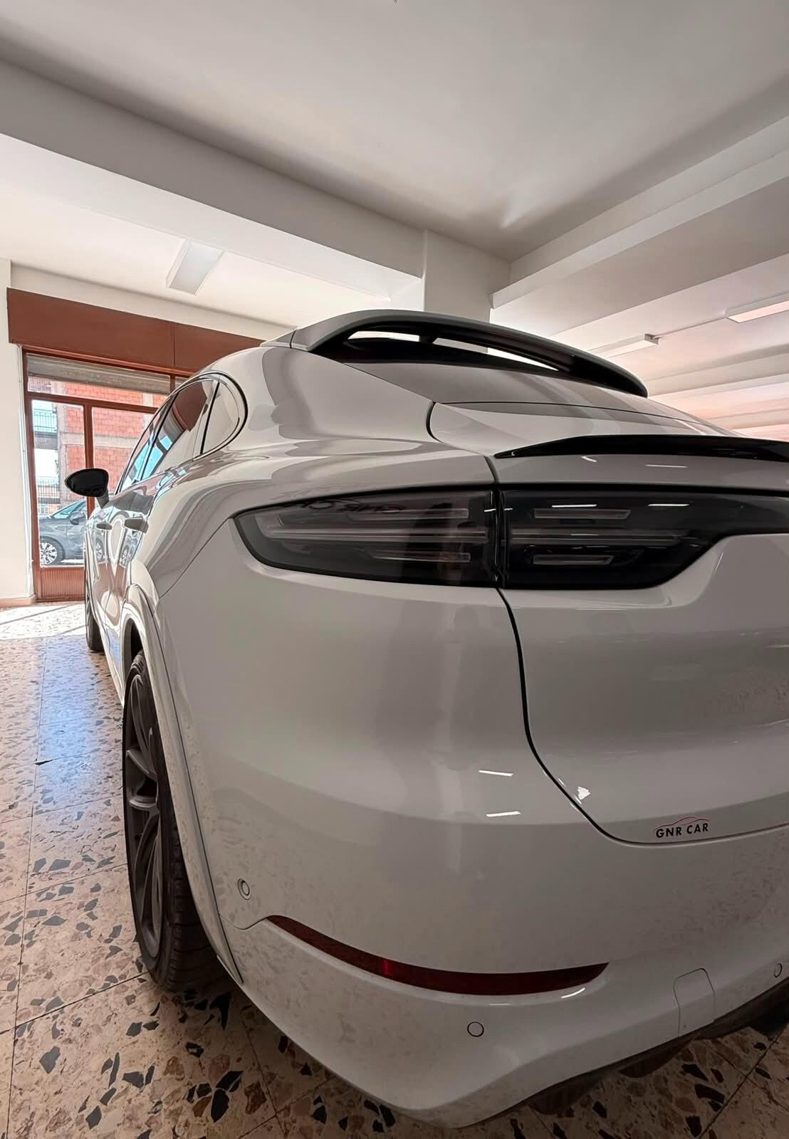 Porsche Cayenne 4.0 GTS