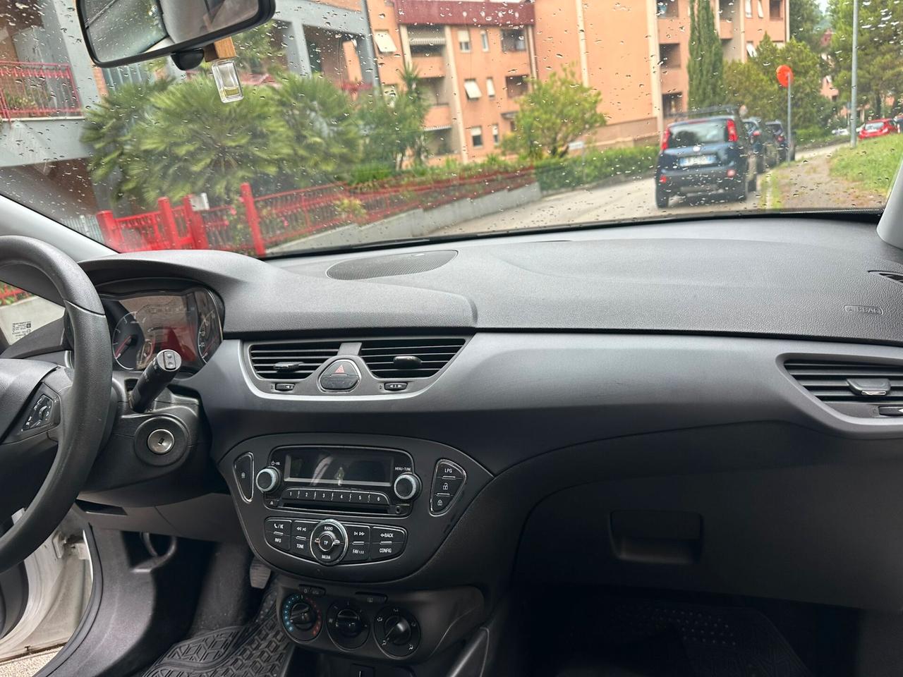 OPEL CORSA 1,4 GPL-UNICA PROPR-3 REVISIONI-EURO 6