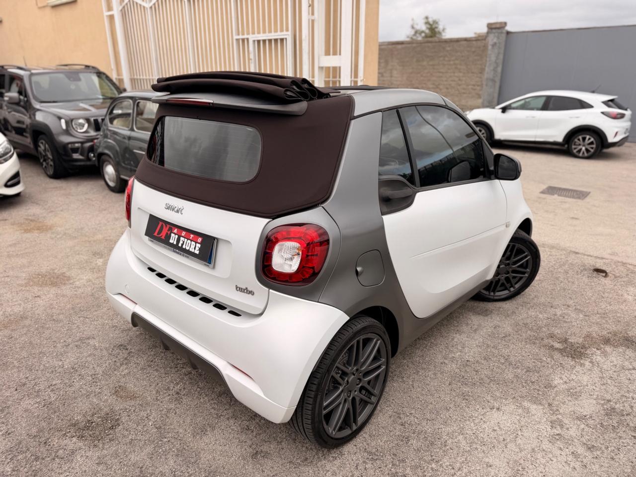 Smart ForTwo SuiteBrown CABRIO 0.9 90Cv TURBO ALLES BRABUS