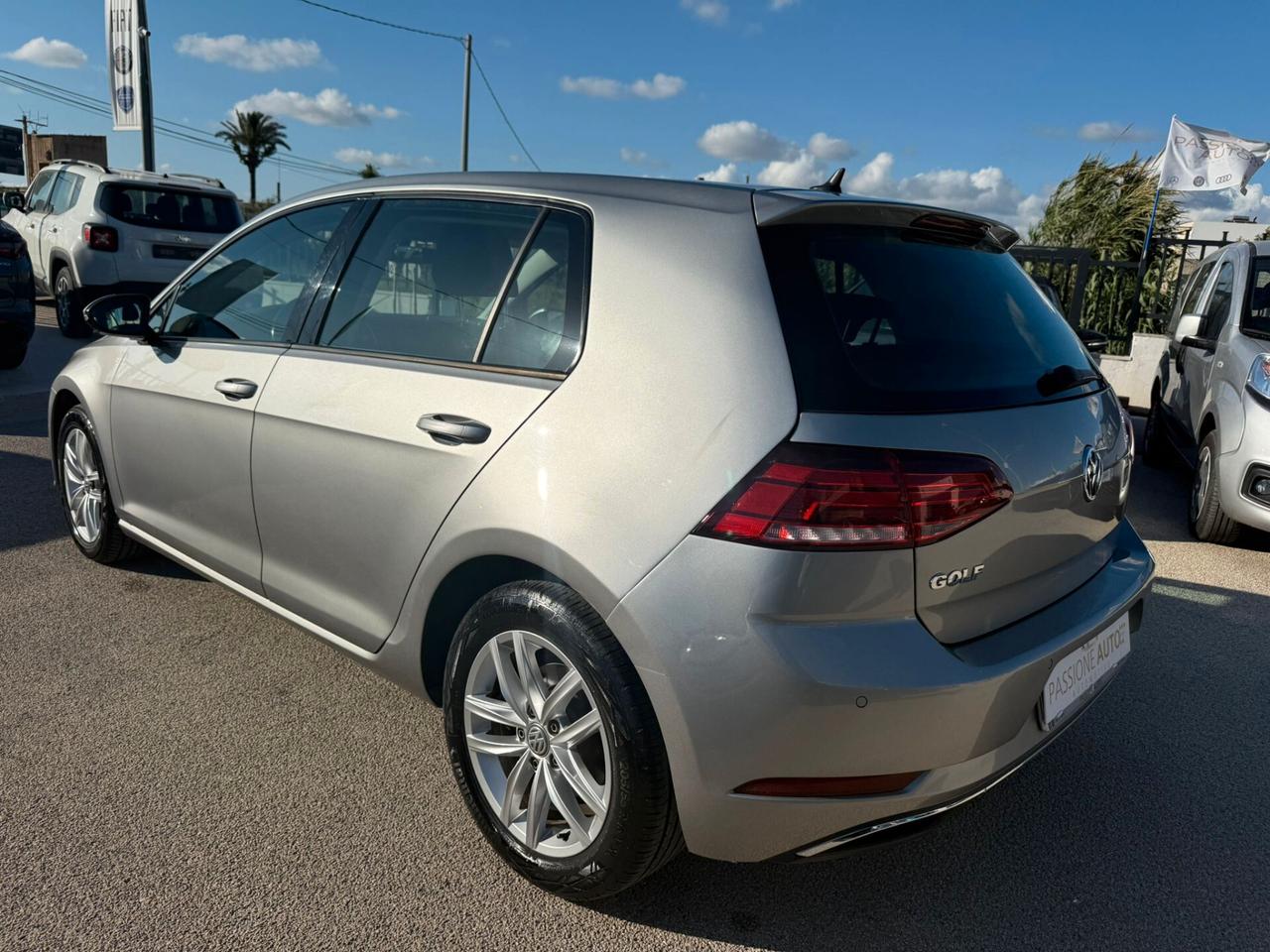 Volkswagen Golf 2.0 TDI DSG 5p. Executive BlueMotion Technology