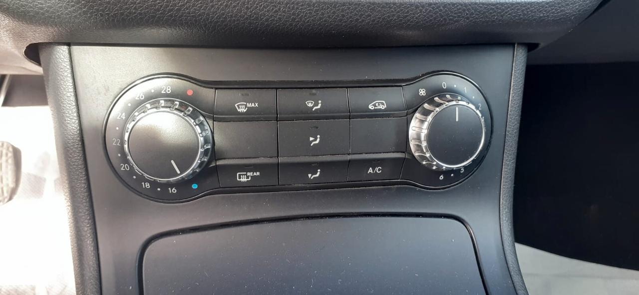 Mercedes-benz B 180 2013 - 1.8CDI Automatic Lb automobili