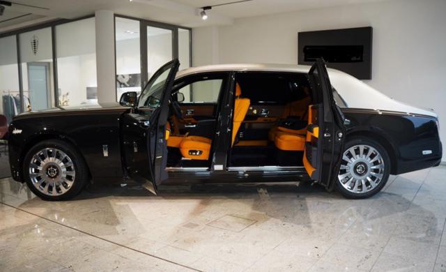 ROLLS-ROYCE Phantom EWB -TWO TONE W12 414 KW (563HP)