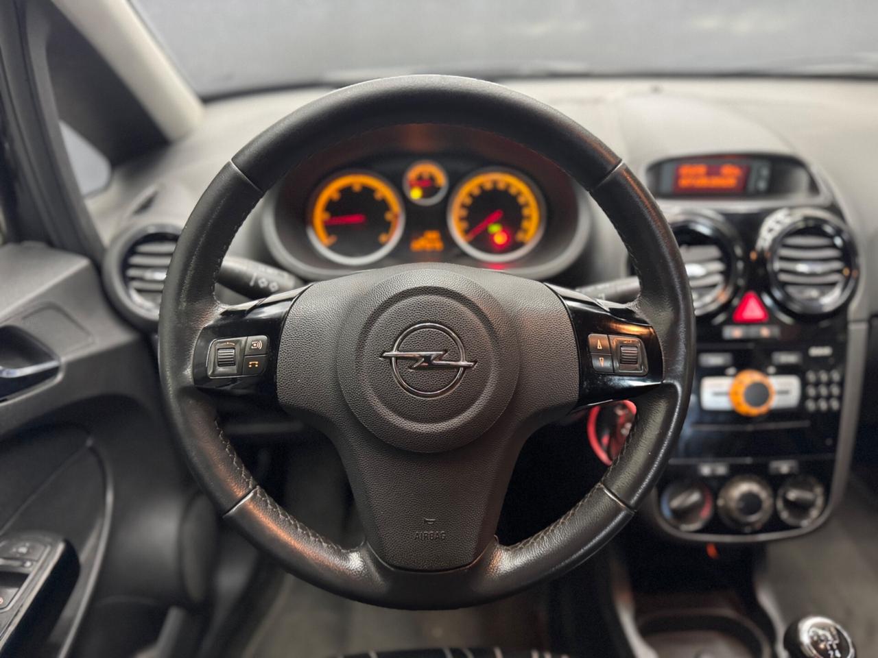 Opel Corsa 1.3 CDTI 5 porte ADATTA NEOPATENTATI