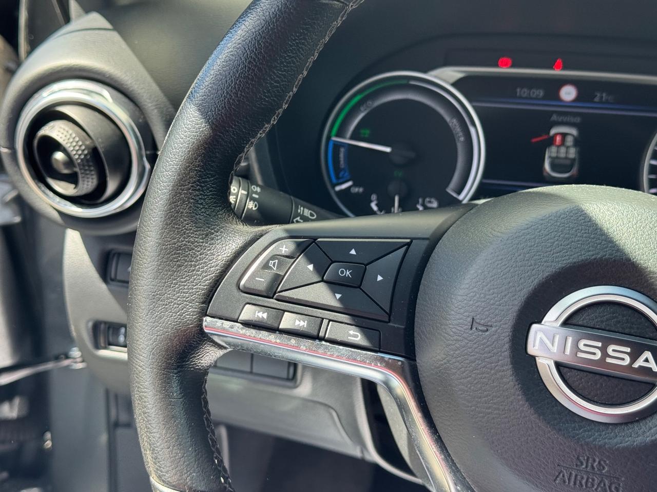 NISSAN JUKE 1.6 HEV N-CONNECTA FULL HYBRID
