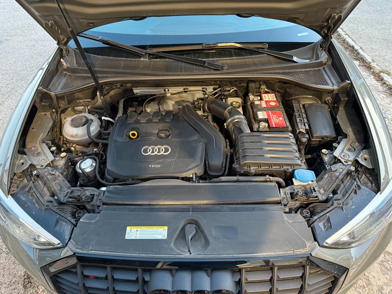 Audi Q3 35 TFSI Business