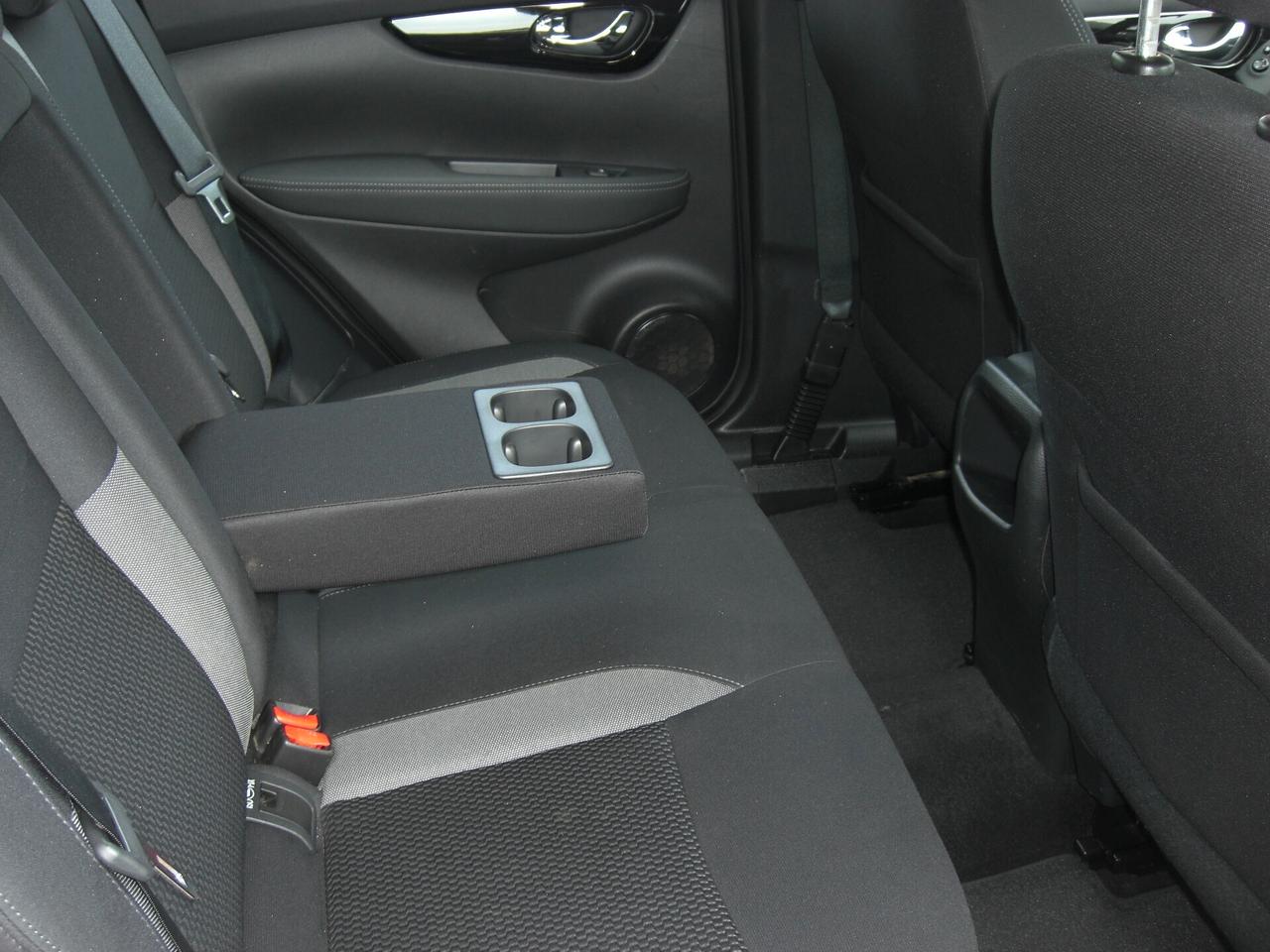 Nissan Qashqai 1.5 dCi 115 CV automatica