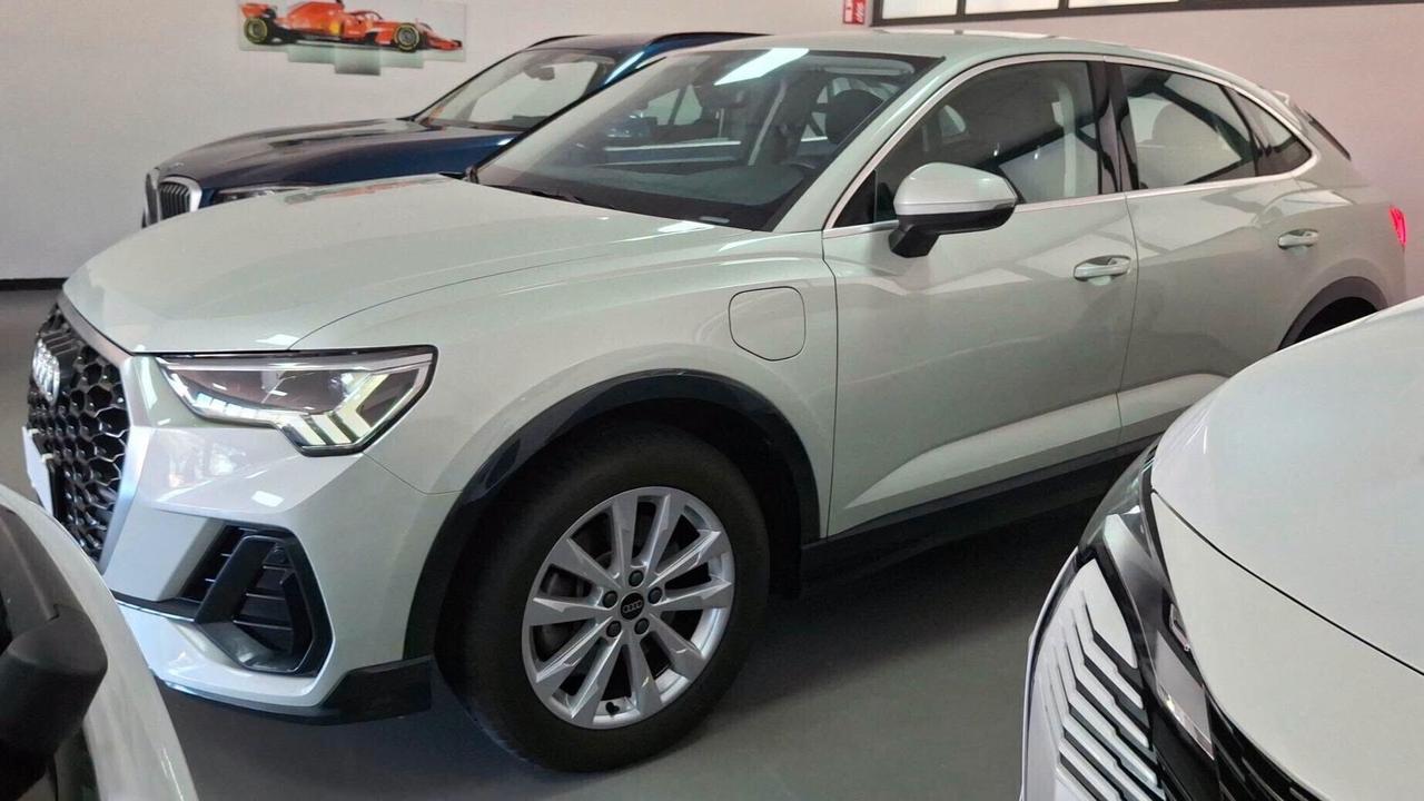 Audi Q3 SPB 45 TFSI e S tronic 150cv uniproprietario
