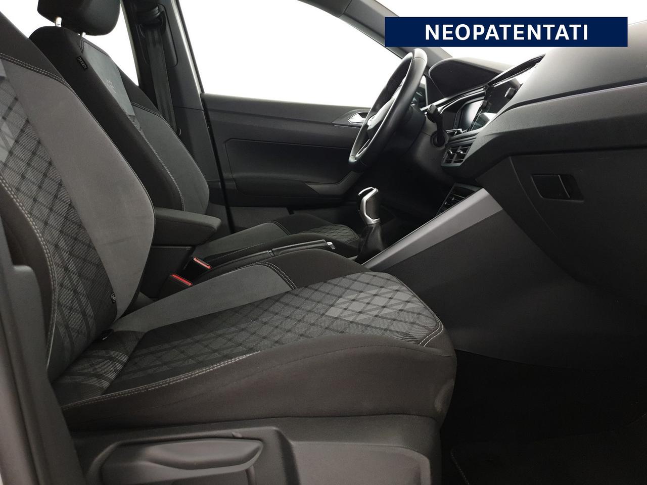 Volkswagen Taigo 1.0 tsi r-line 110cv