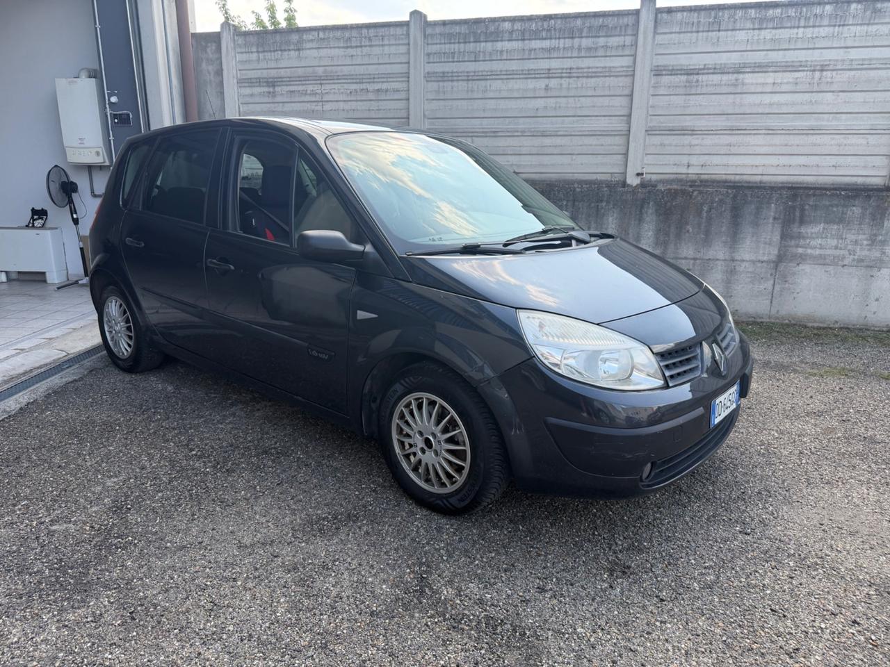Renault Scenic Scénic 1.6 16V Pack