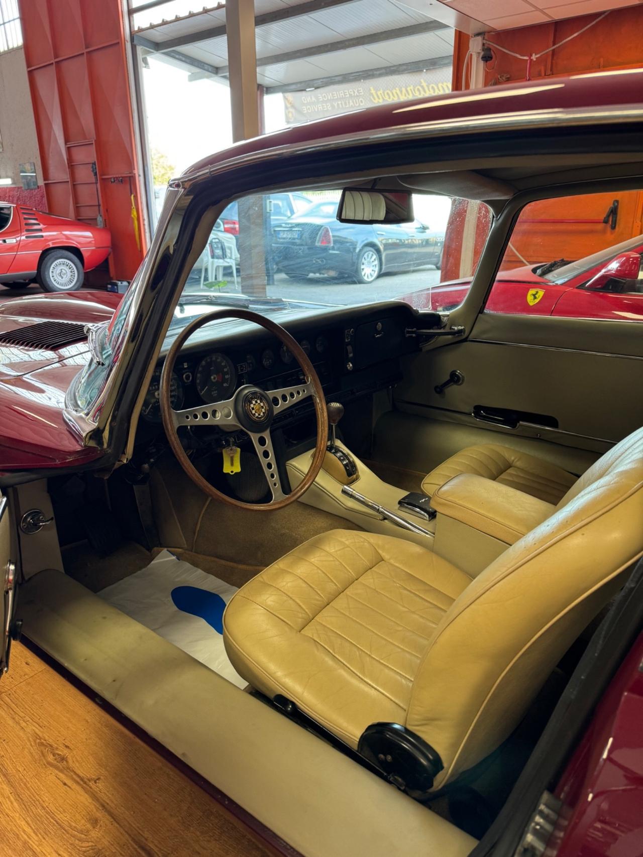 Jaguar E-Type 4.2 Coupe PERMUTE