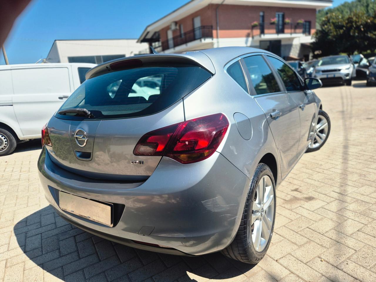 Opel Astra 1.7 CDTI 125CV 5 porte Enjoy/2010 /EURO 5