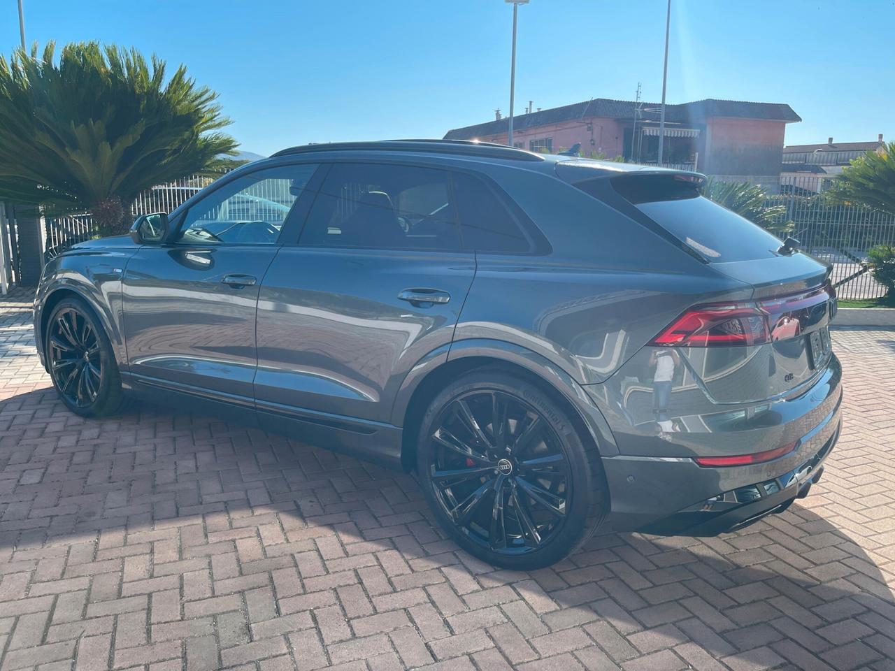 Audi Q8 50 TDI S-Line Quattro MY24*23"*HEAD-UP*SOFTCLOSE