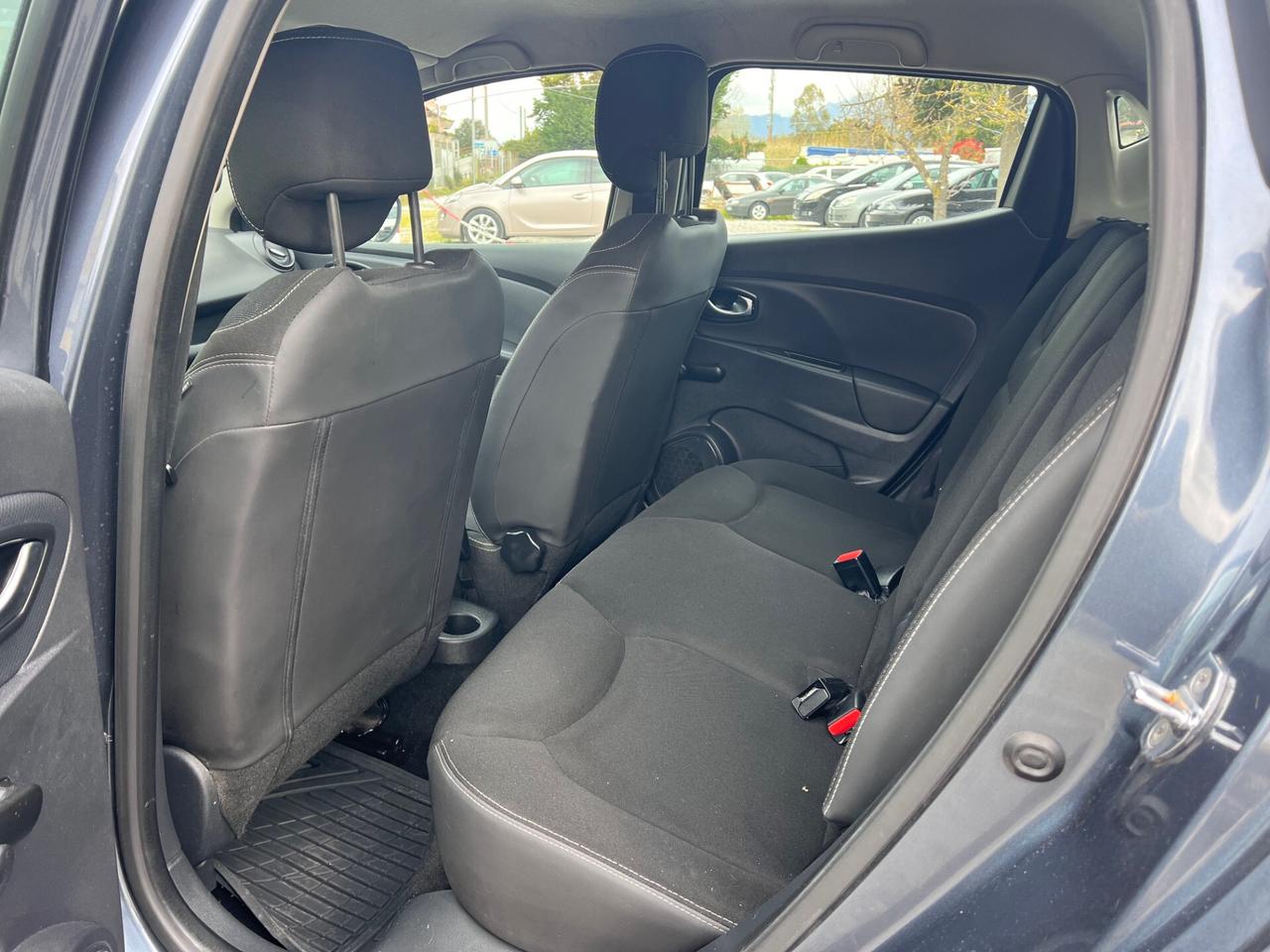 Renault Clio dCi 8V 75 CV Start&Stop 5 porte Energy Intens