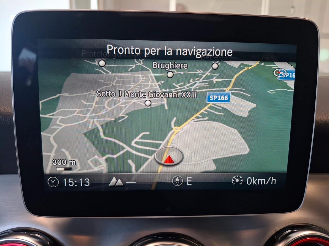 Mercedes-Benz GLA 180 Premium*AMG*EURO 6D-TEMP