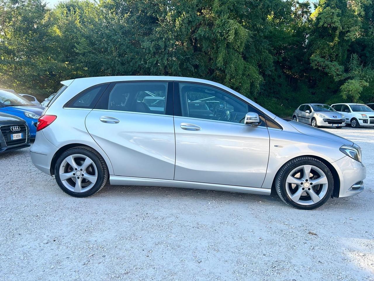 MERCEDES B180CDI 110CV PREMIUM SPORT MOT. MERCEDES