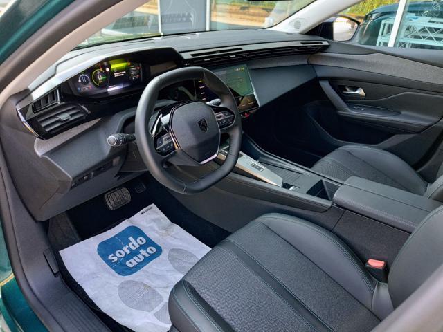 PEUGEOT 308 Plug-in Hybrid 180 e-EAT8 SW Allure Pack