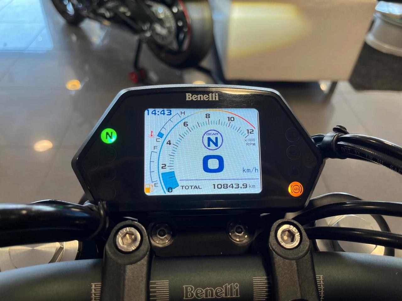 Benelli 502C Cruiser