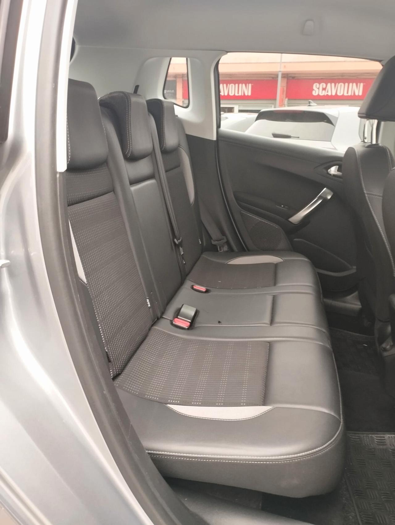 Peugeot 2008 BlueHDi 100 Allure