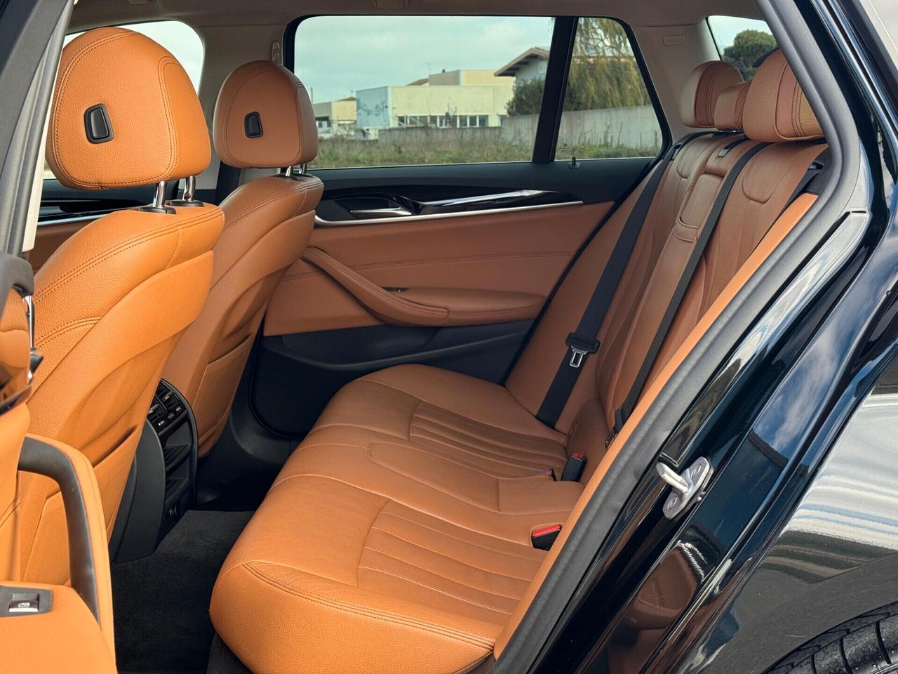 Bmw 540 540d xDrive Touring Luxury 3.0 d 320 cv