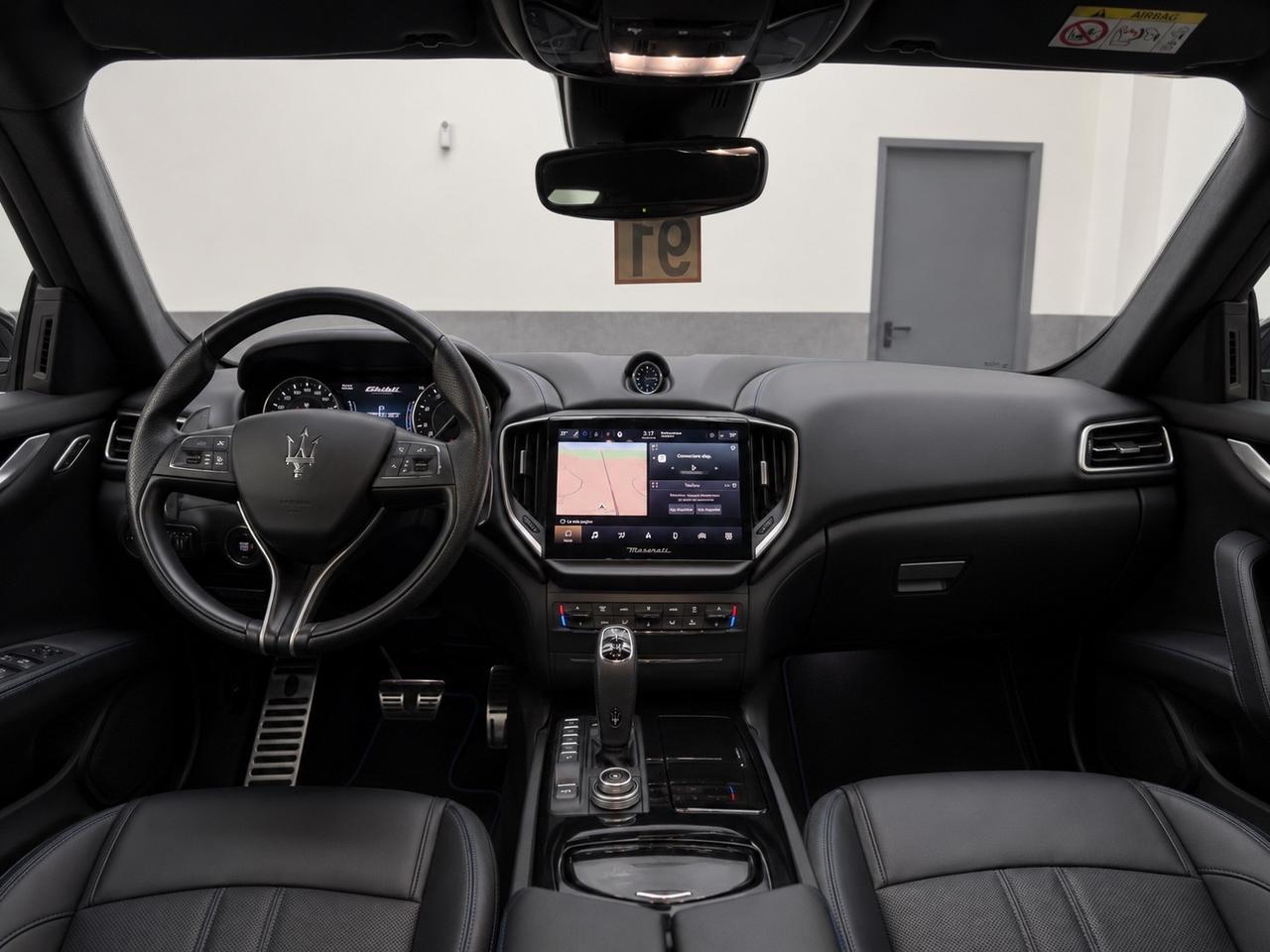 Maserati Ghibli L4 330 CV MHEV Gransport