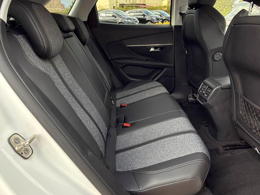 Peugeot 3008 BlueHDi 130 S&S EAT8 Allure IN PROMO