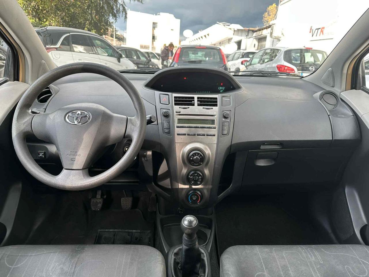 Toyota Yaris 1.0i 16V cat 3 porte Now GPL