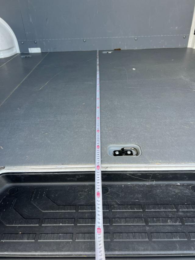 VOLKSWAGEN Crafter 30 2.0 TDI 140CV PM-TA Furgone Logistic L3 H3New M