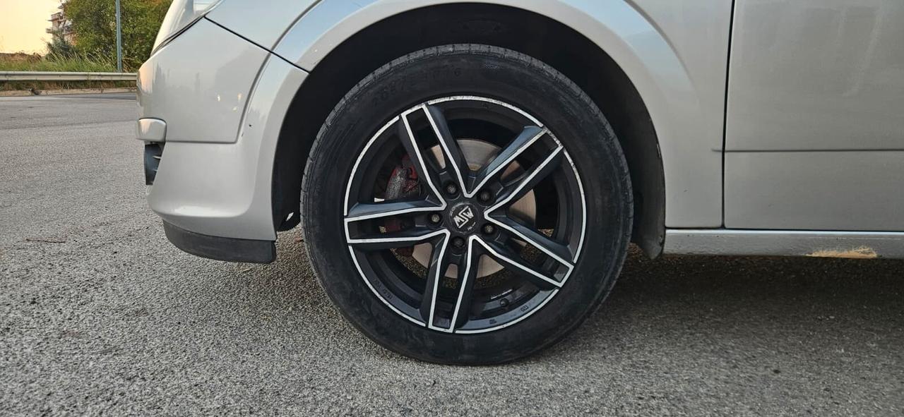 Opel Corsa 1.7 16V CDTI 5 porte Cosmo