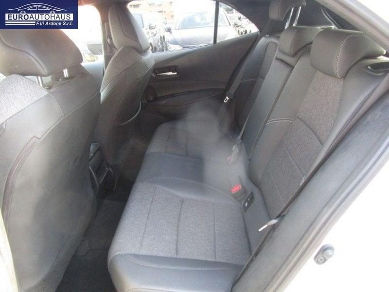 Toyota Corolla 1.8 Hybrid Style